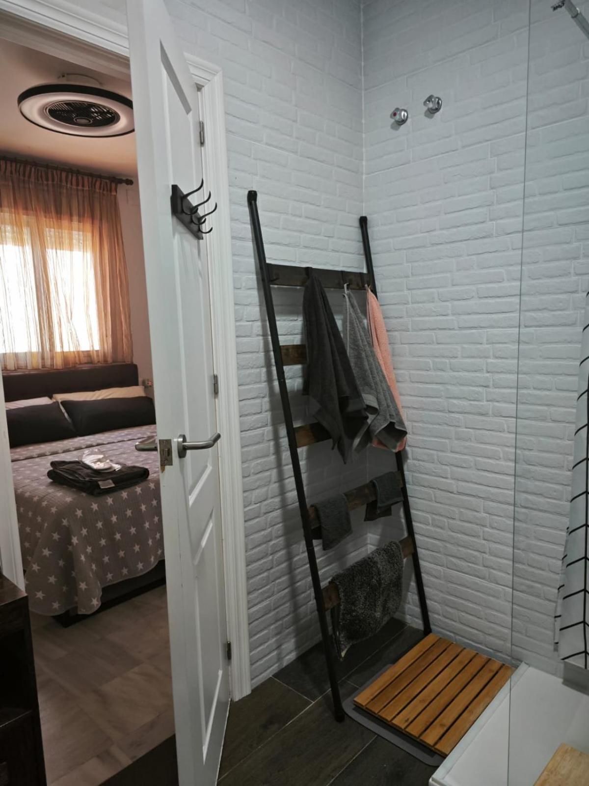 Fantastico Atico Con Terraza, Garaje, Wifi, Con Todo Para Playa, Piscina Y Casa Y No Facturar Maletas! إل بورتيل المظهر الخارجي الصورة
